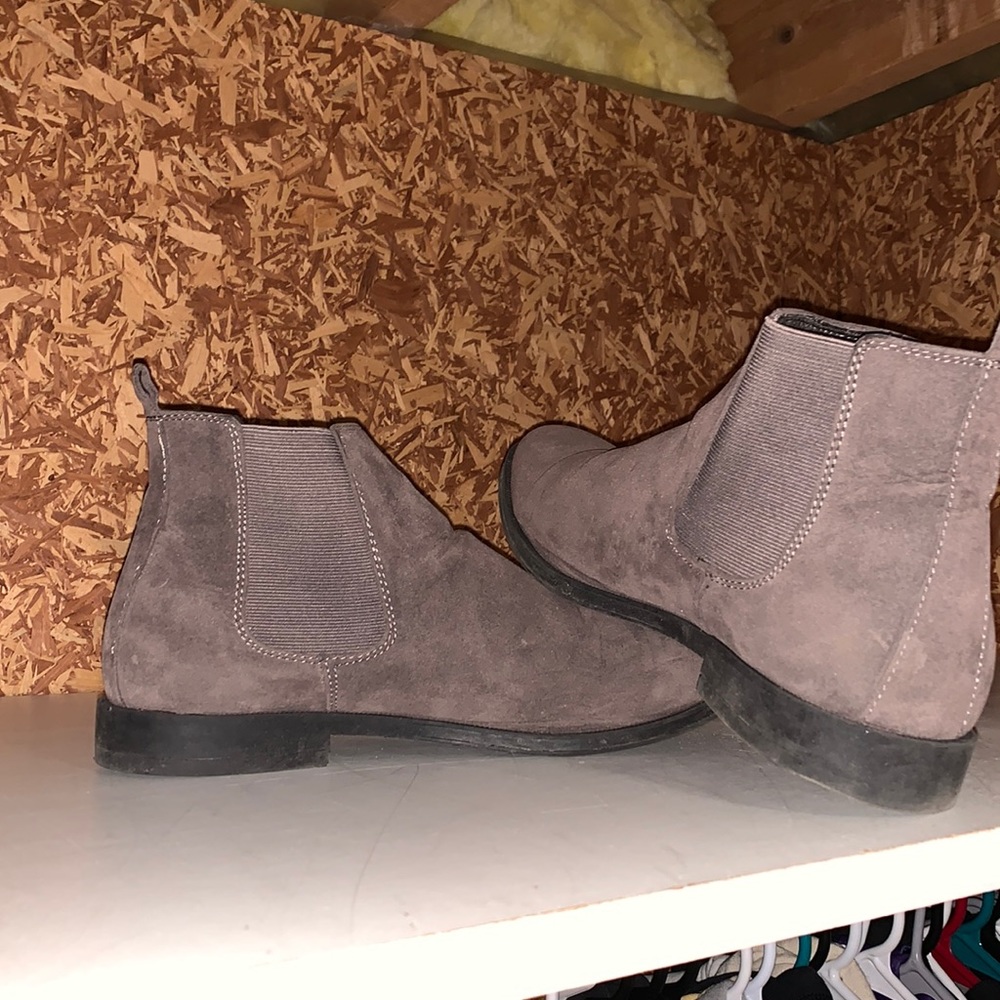 Dress boots